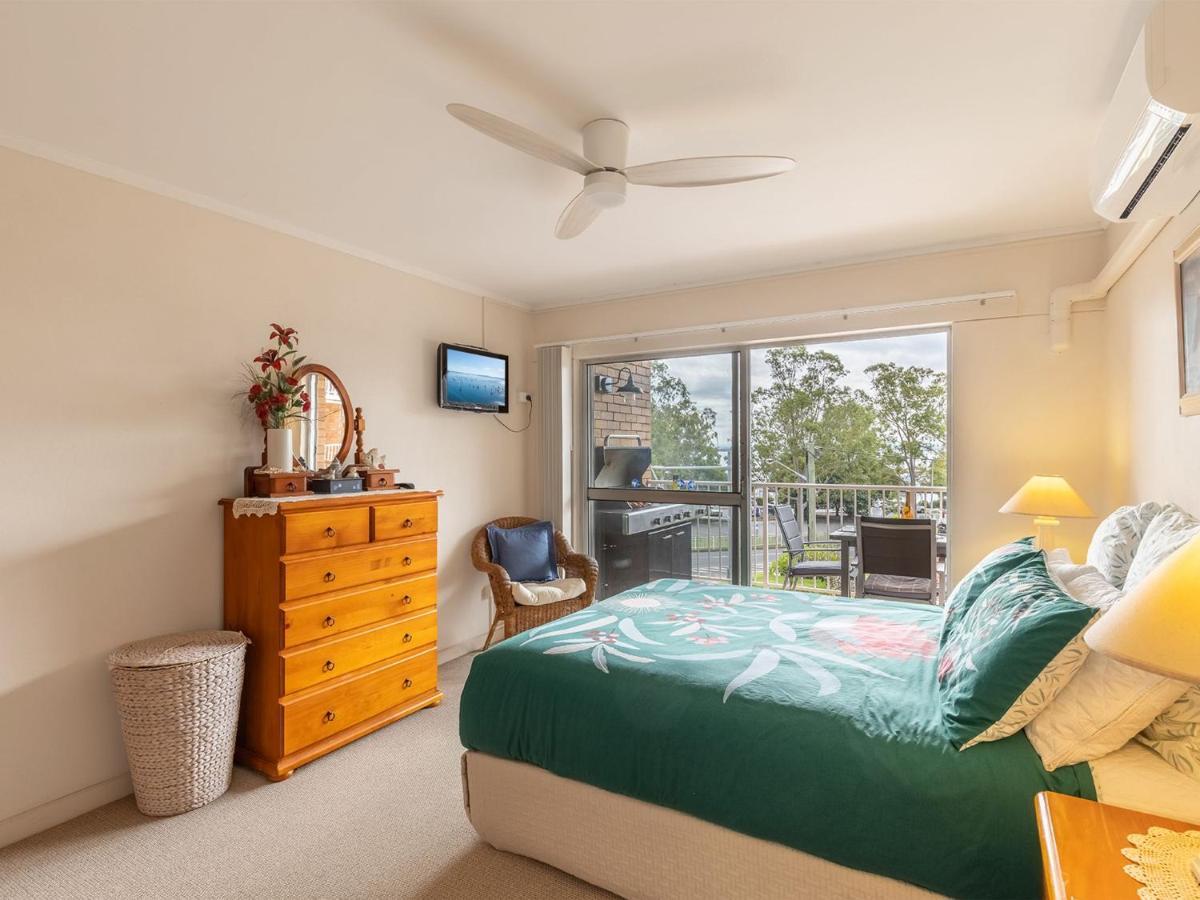 Teramby Court, 10,104 Magnus Street - Unit In Nelson Bay Cbd, With Water Views, Air Con And Wi-Fi Apartment Luaran gambar